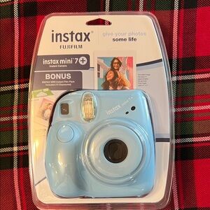Fujifilm Instax Mini 7+ Instant Camera - Light Blue
